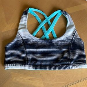 Ivivva girls size 7 reversible top